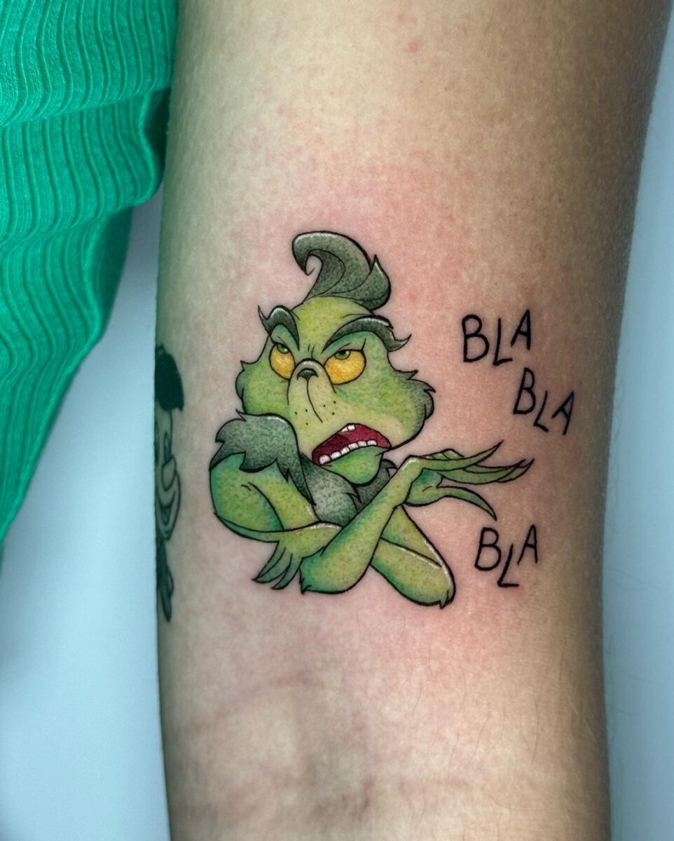 Best Grinch Tattoo Ideas To Get You In The Holiday Spirit