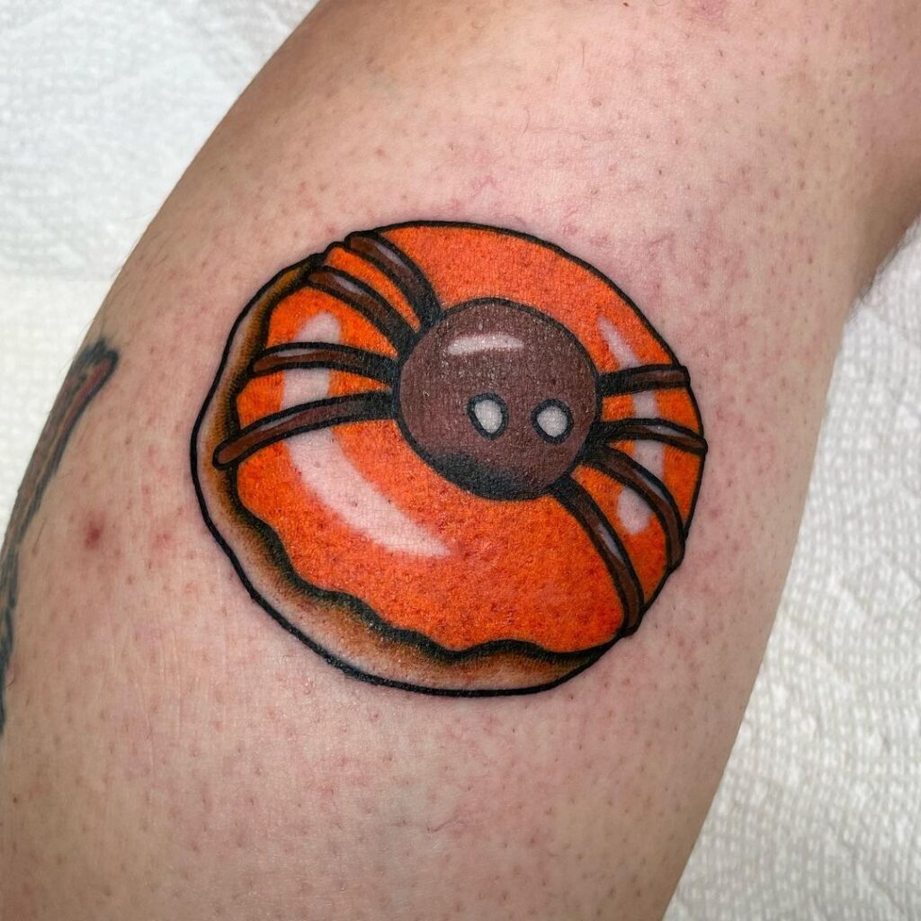 25 ideas para tatuarte un donut con la tinta más bonita del mundo