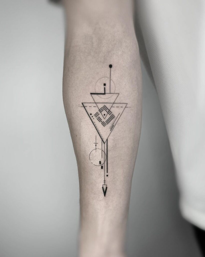 Geometrische Tattoo-Designs: 25 aufsehenerregende Beispiele