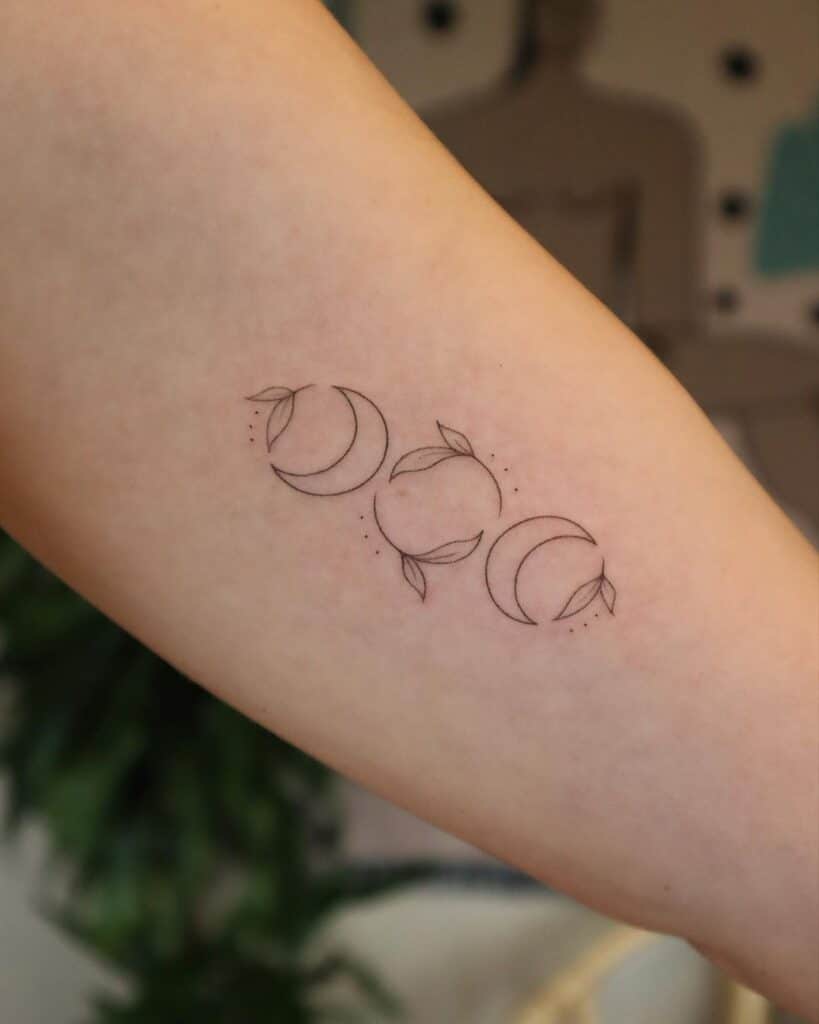 27 Moon Tattoo Ideas To Represent The Magic Within You