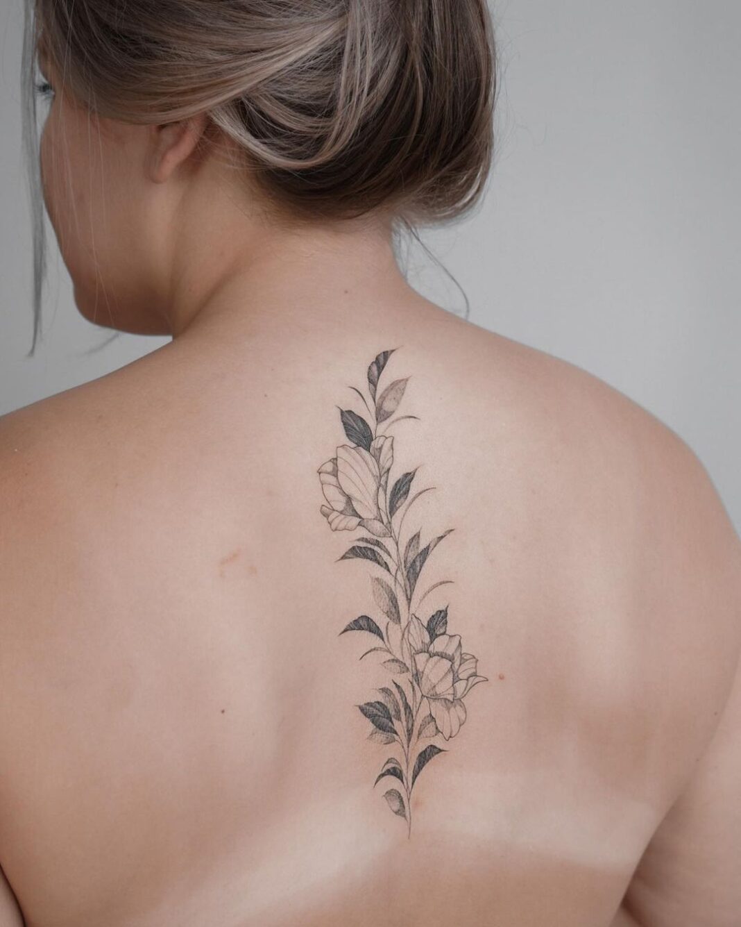 22 Intricate Ideas For Your Vine Back Tattoo