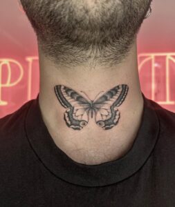 22 Butterfly Neck Tattoos That Prove The Power Of Simplicity