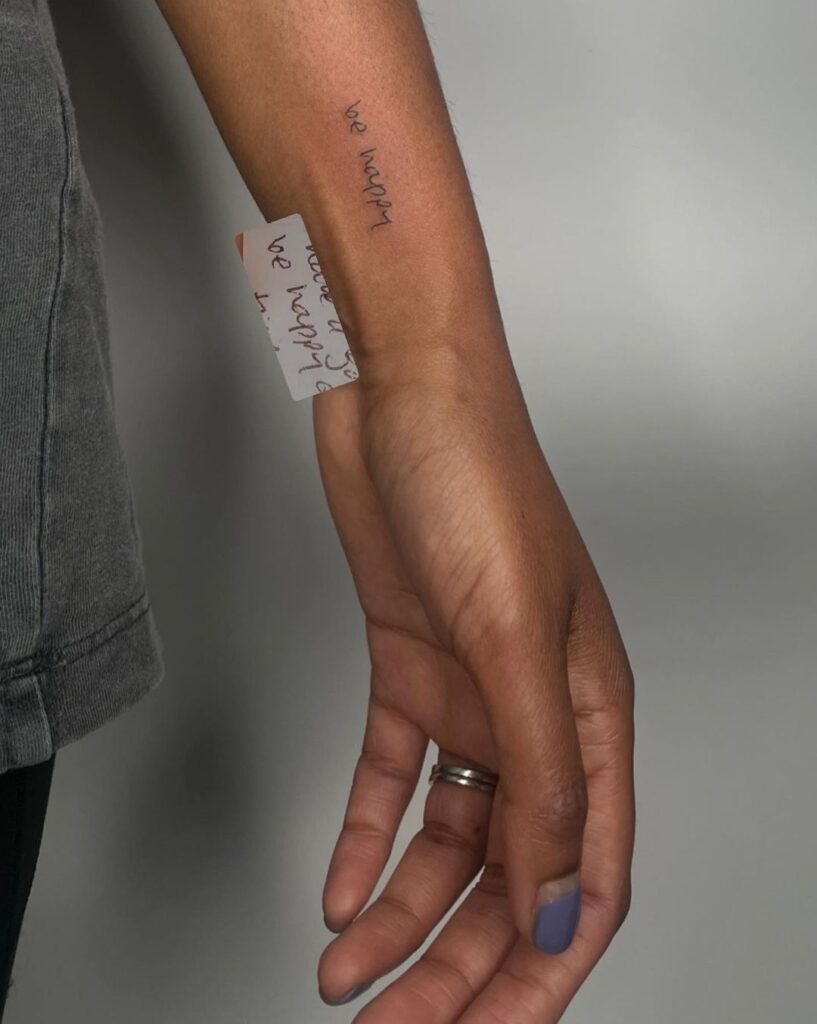 25 tatuaggi con scrittura a mano che dureranno tutta la vita