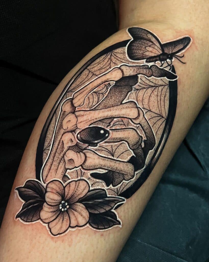 23 ideas de tatuajes de esqueletos en la mano para conectar con el más allá