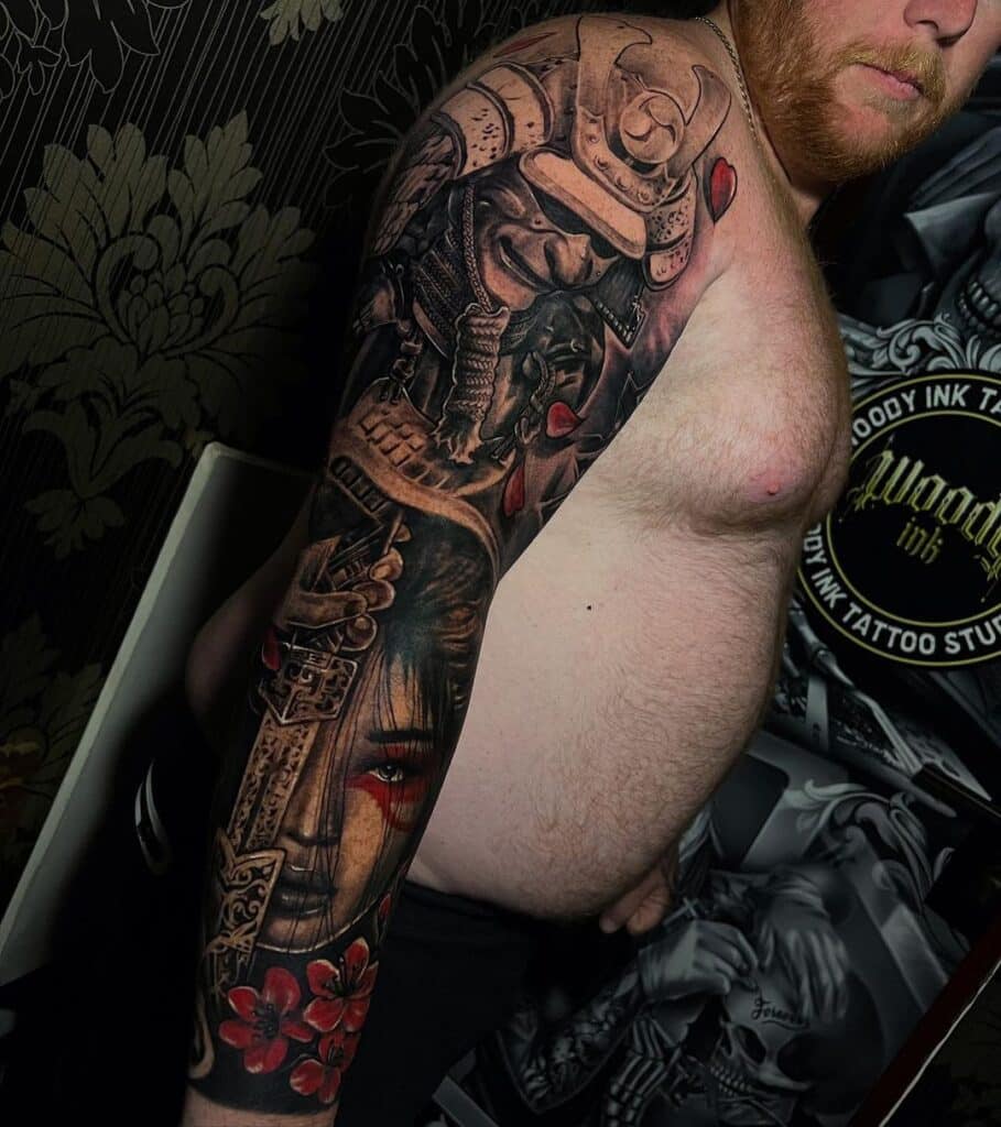 23 idées de manches de tatouage de guerrier pour surmonter les épreuves