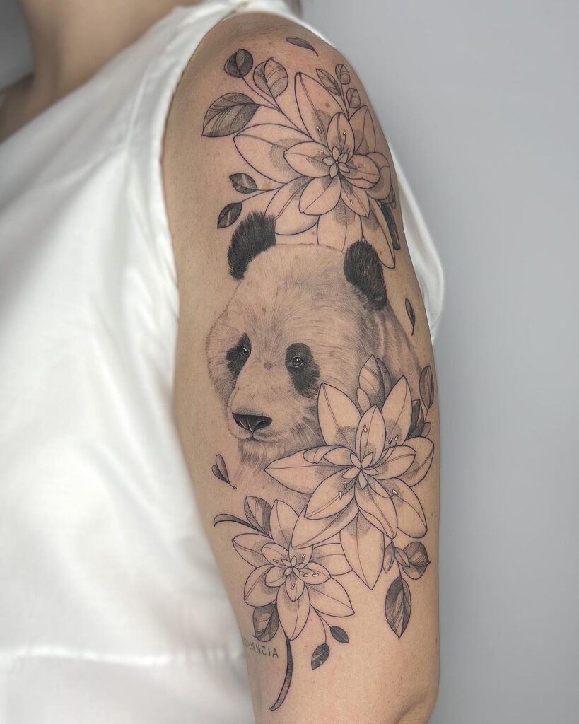 25 Kostbare Panda-Tattoos, die fast zu niedlich sind