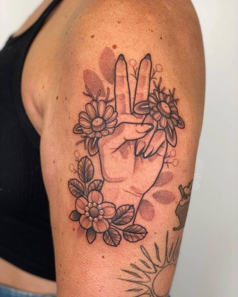 20 desenhos de tatuagens com sinais de paz para todos os pacifistas