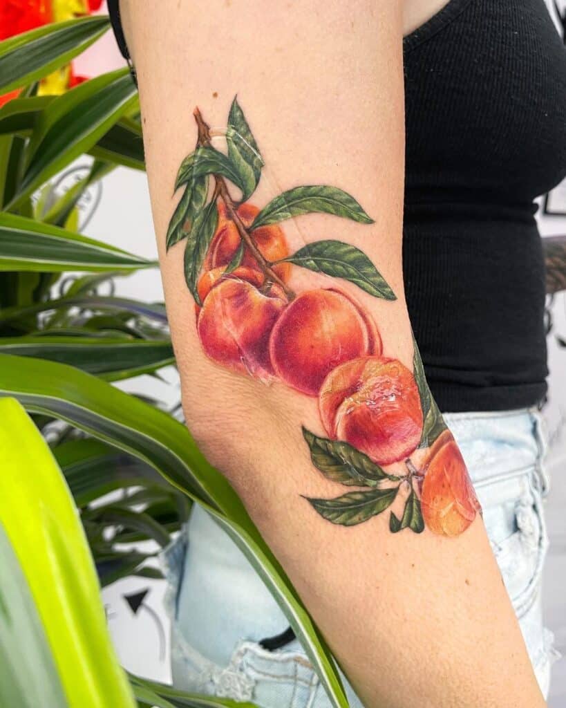 24 Peach Tattoos That Will Make You Feel Positively Peachy