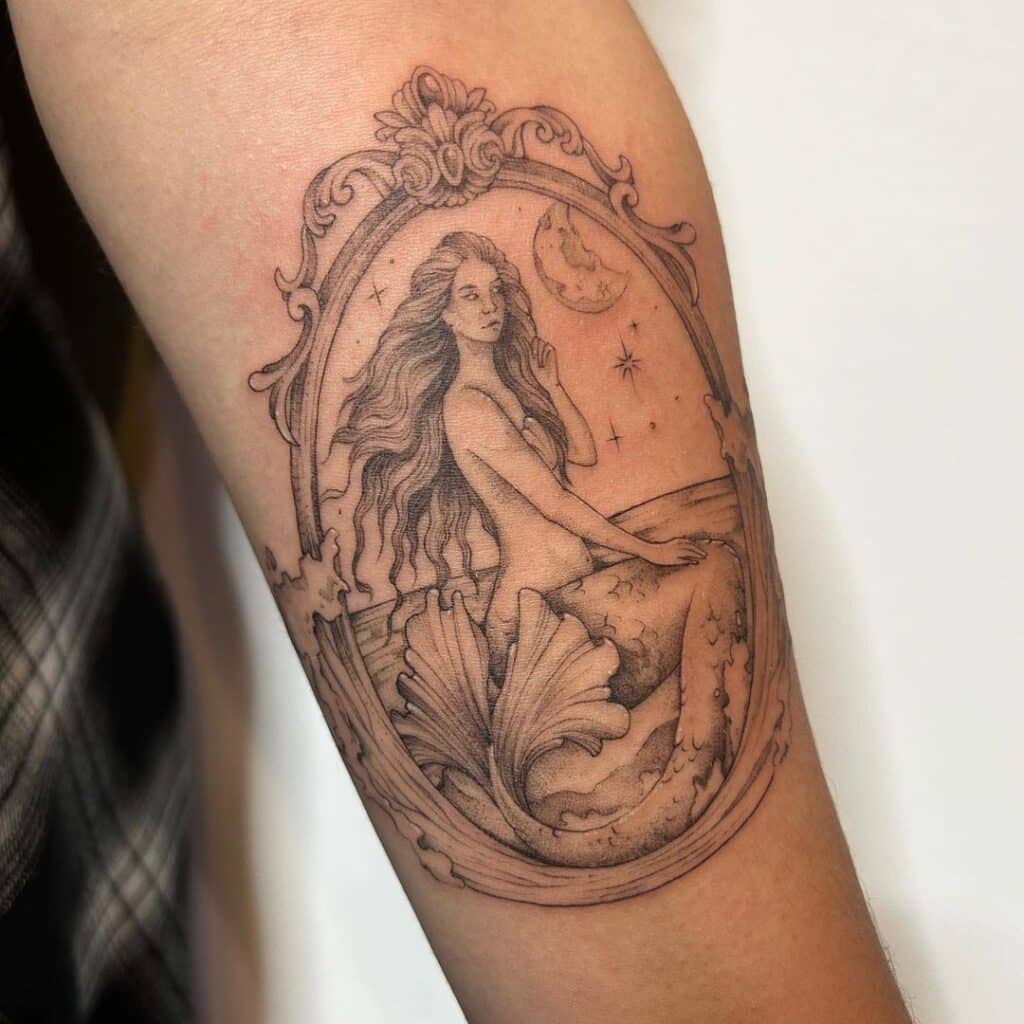 24 tatuaggi di sirene che vi faranno tuffare nel mondo dell'inchiostro