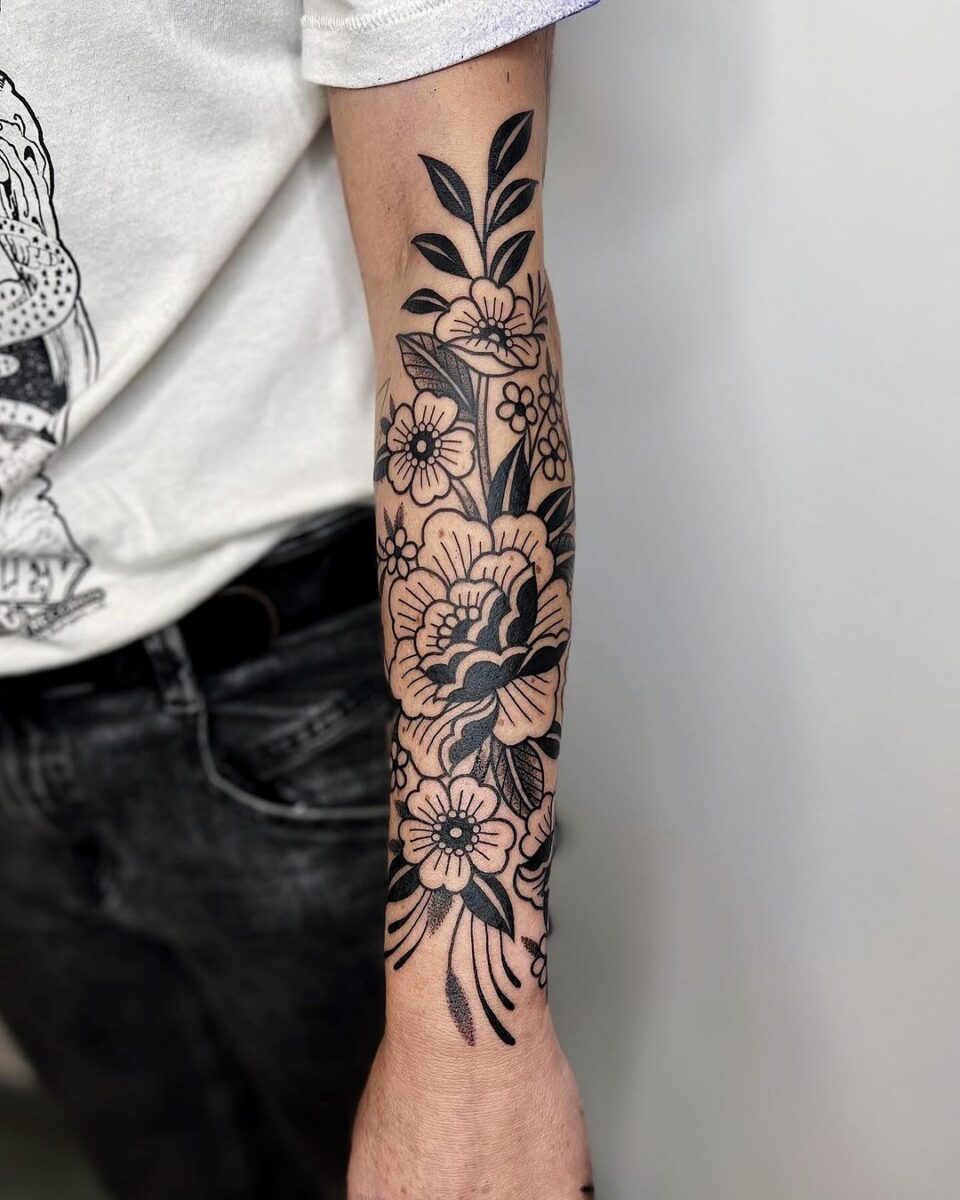 20 Blackwork Tattoo Ideas For A Visually Striking Effect — free download