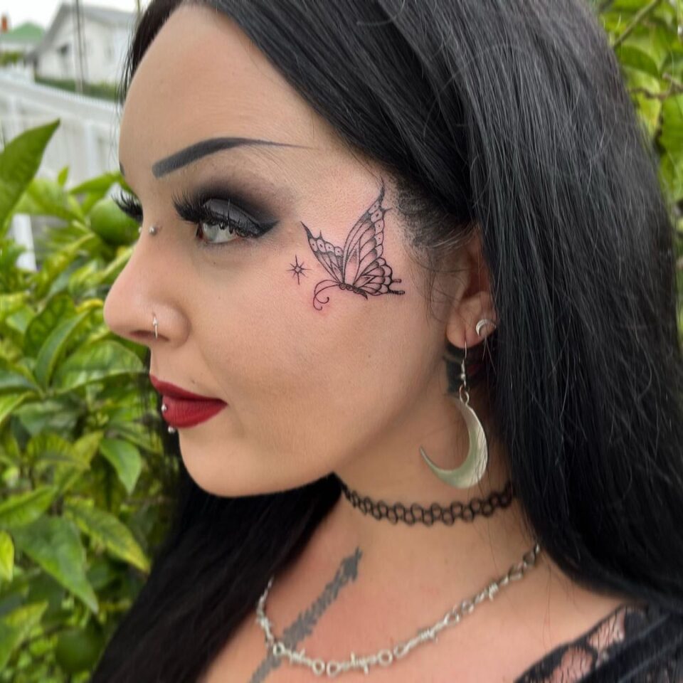 20 Stunning Face Tattoos For Hardcore Tattoo Enthusiasts