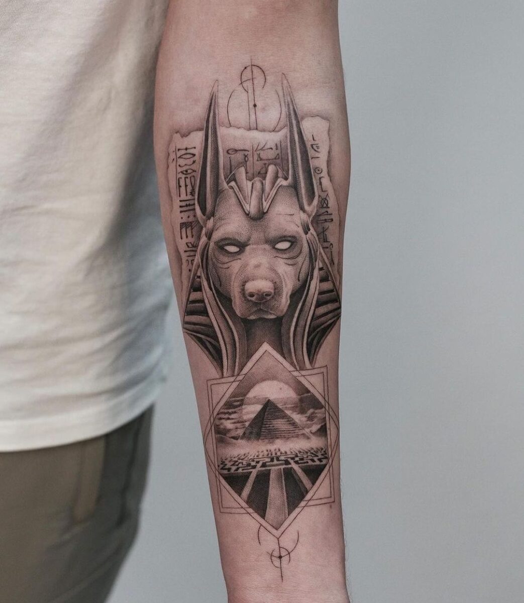 24 Egyptian Tattoo Ideas To Adorn Your Body Forever