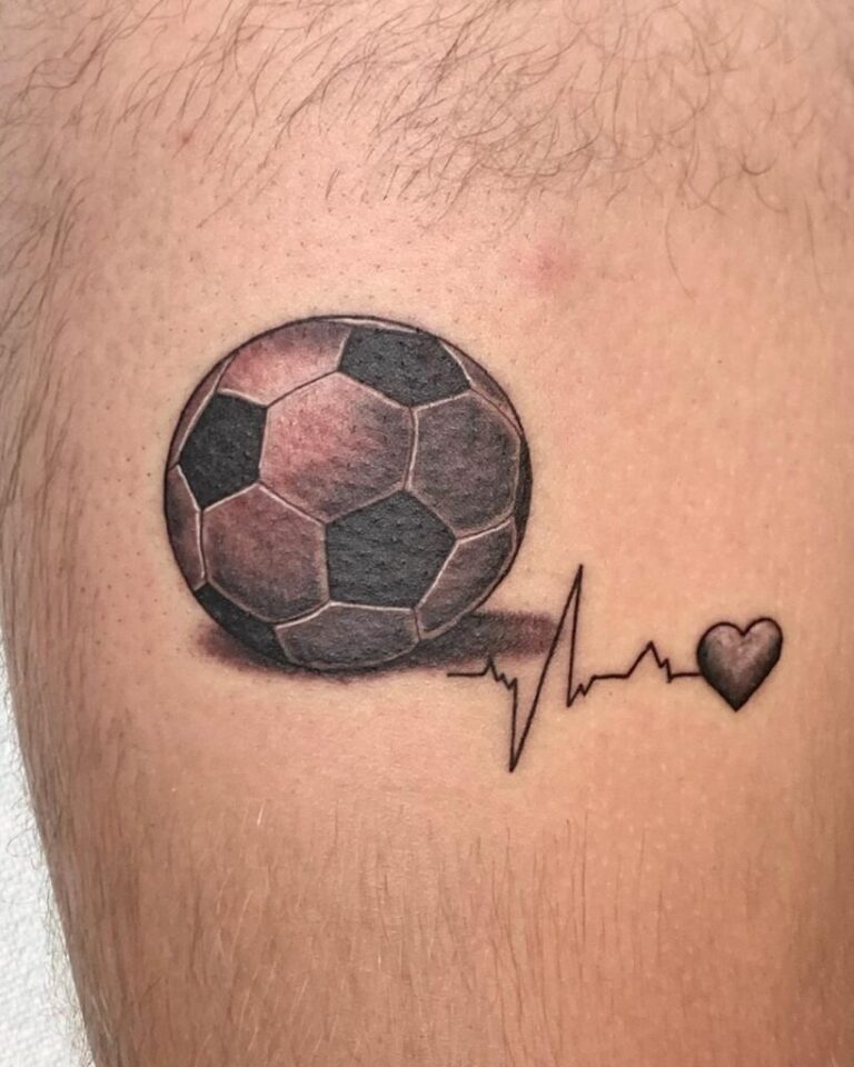 25 tatouages sensationnels de football pour les fans extrêmes