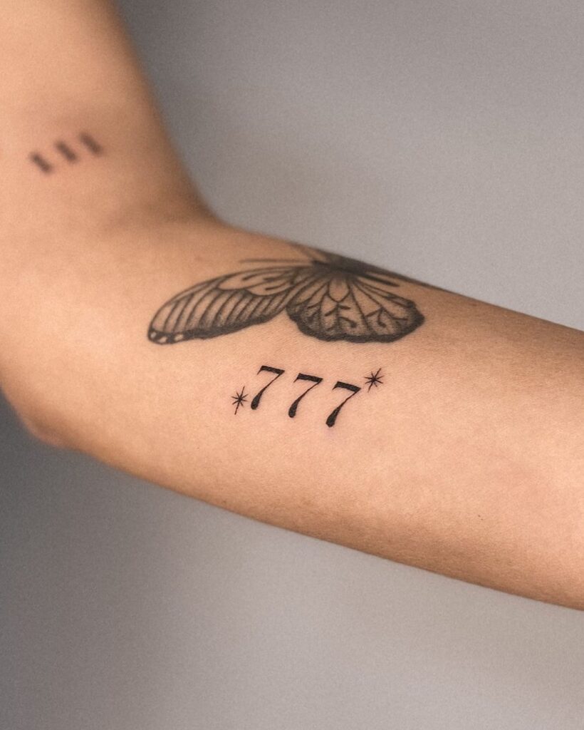 24 Tatouages de l'ange numéro 777 pour vous porter chance
