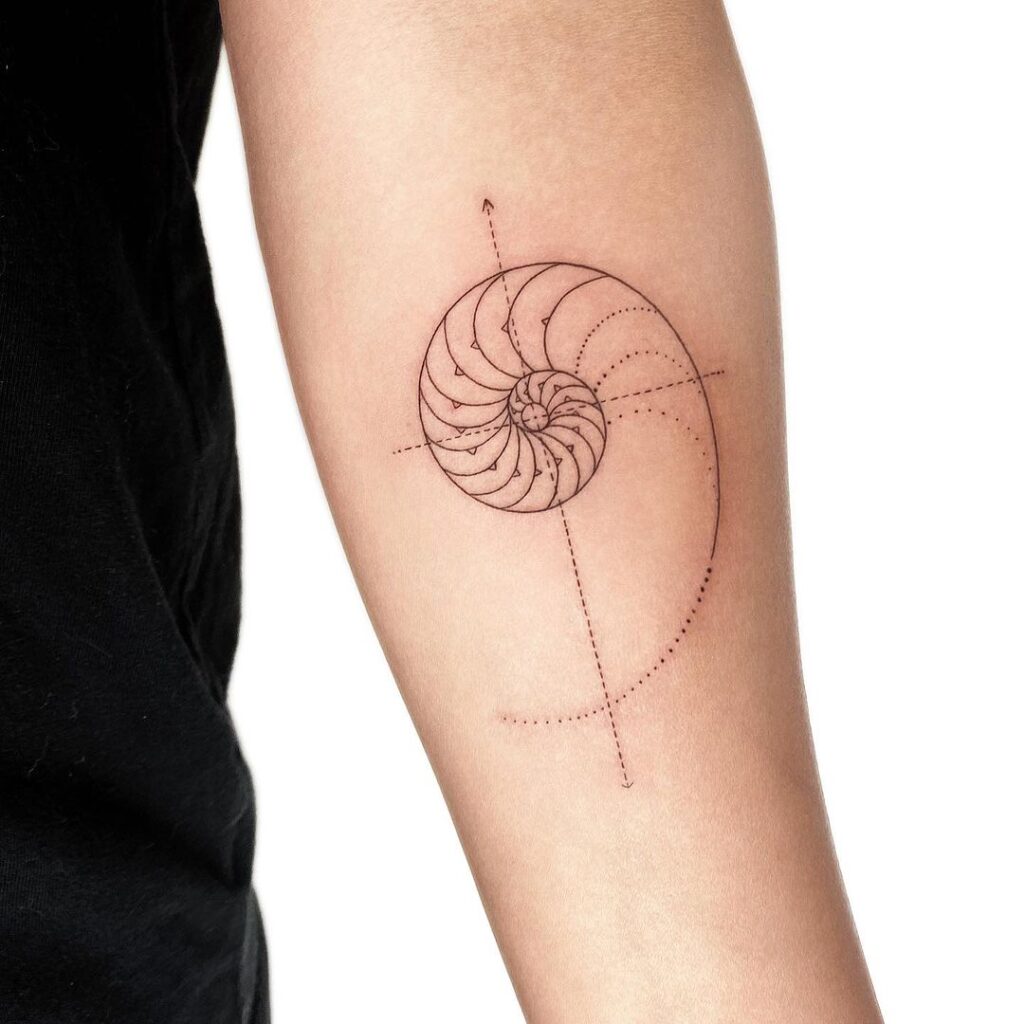 23 fascinantes tatuajes de Fibonacci que darán en el clavo