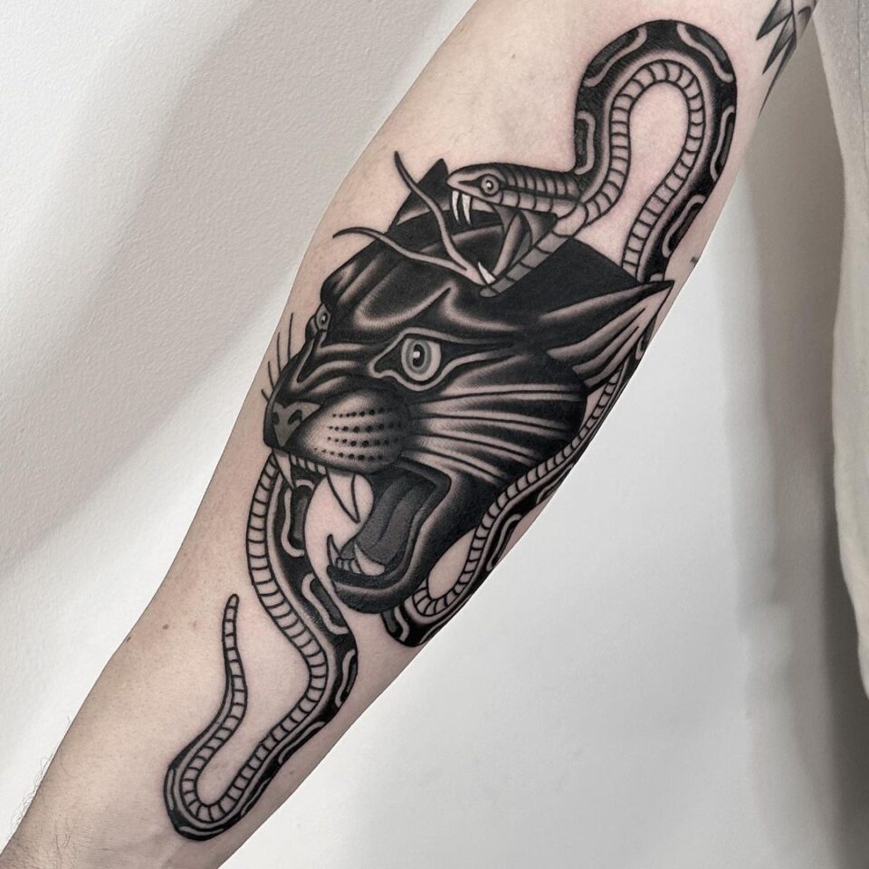 22 Panther Tattoo Ideas That Are Absolutely "Grrreat"