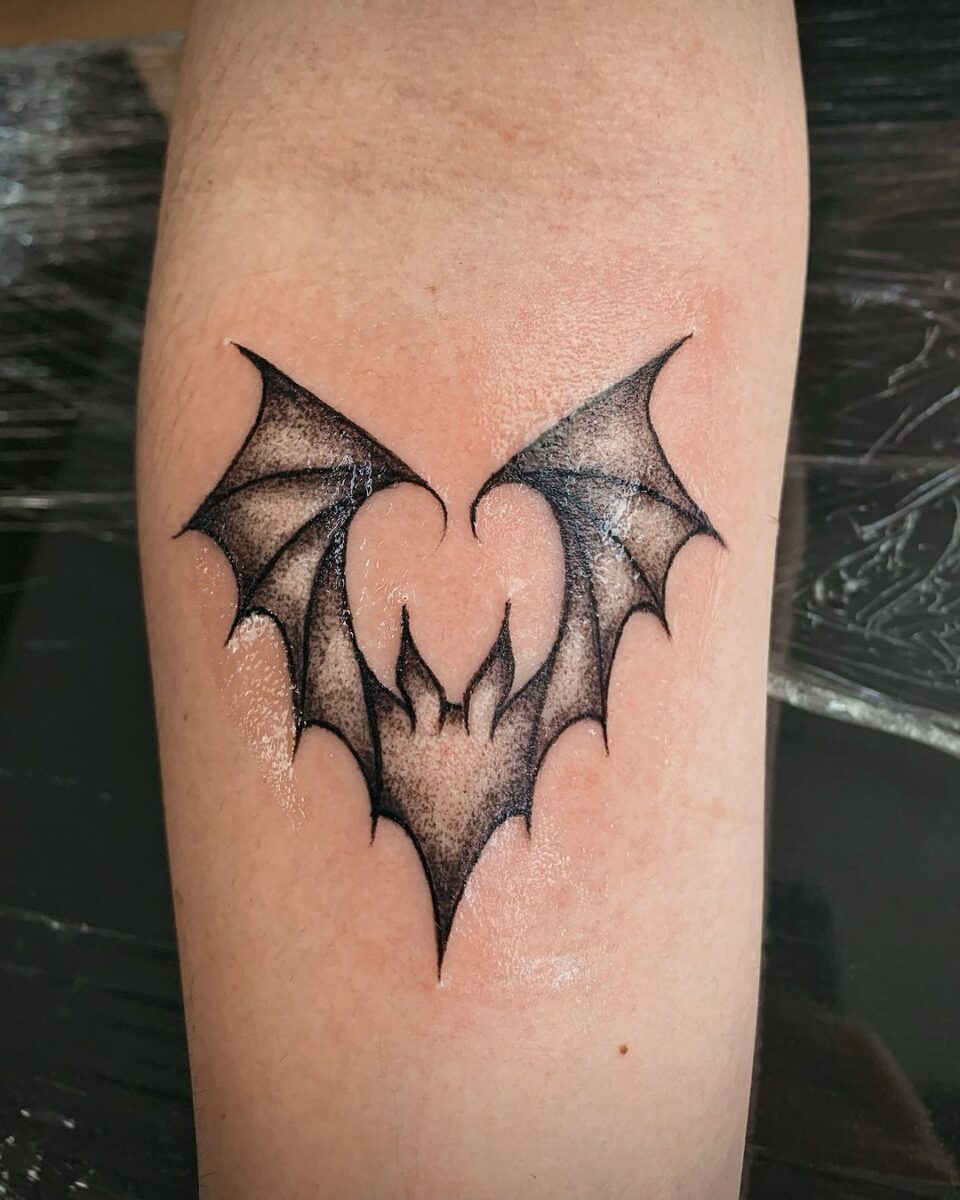 24 Bat Tattoos For Your Dark And Mysterious Personality