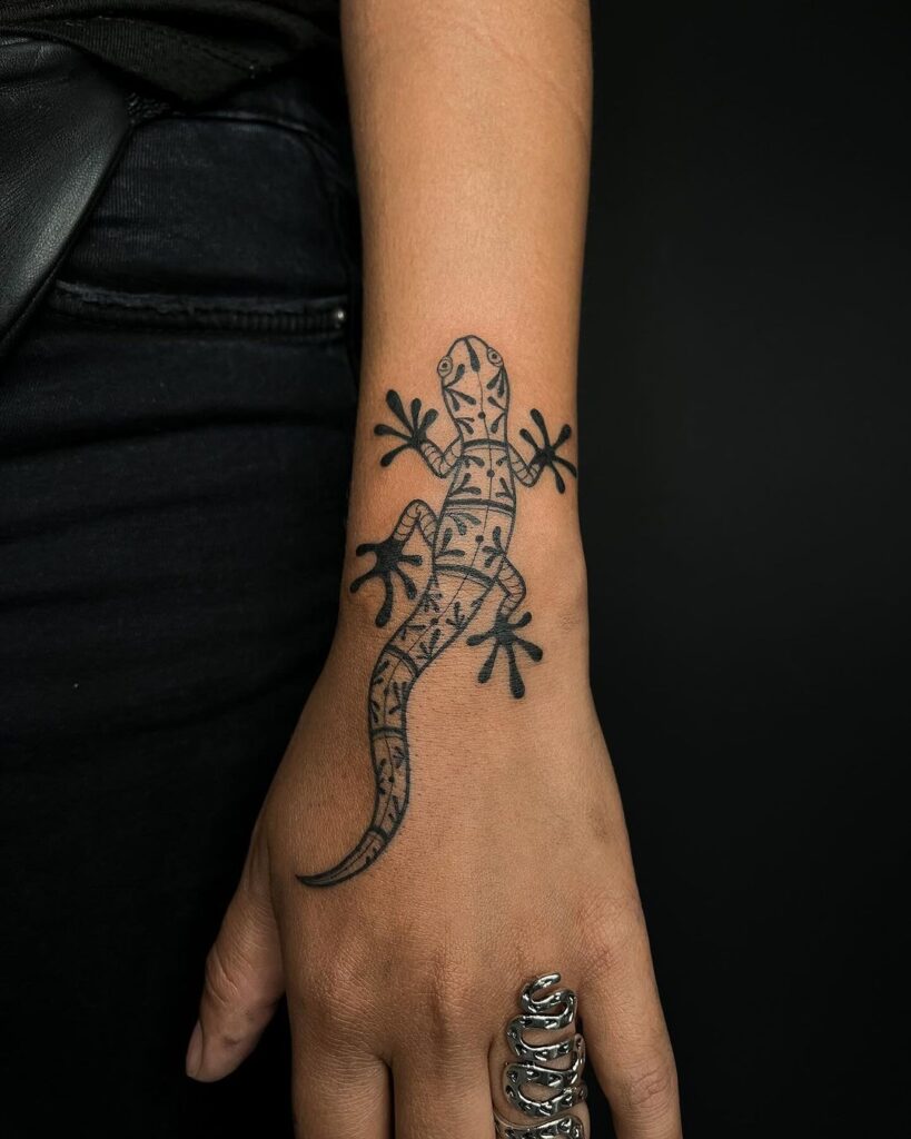 20 Captivating Animal Tattoo Ideas Celebrated On The Skin