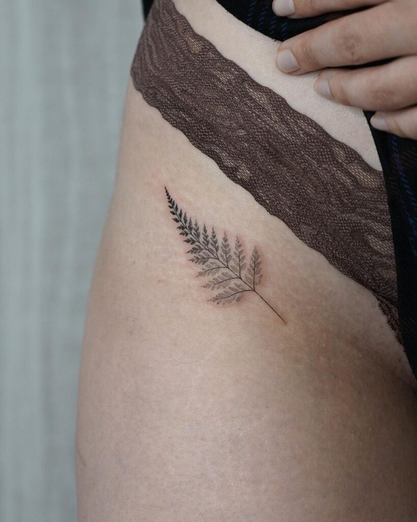 20 tatuagens de samambaias fenomenais que aumentarão sua inspiração de tinta