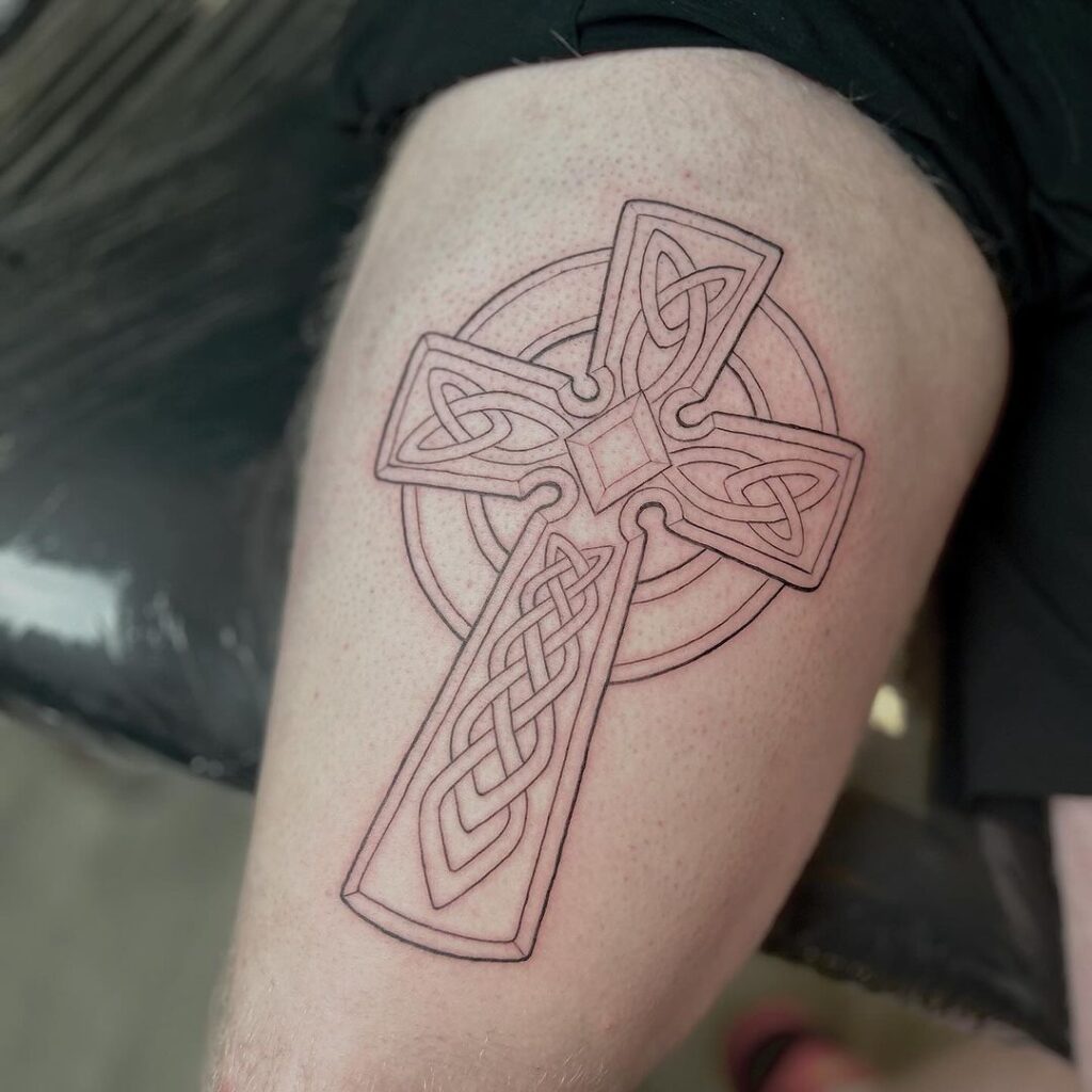 20 leggendari tatuaggi celtici che celebrano un ricco patrimonio culturale