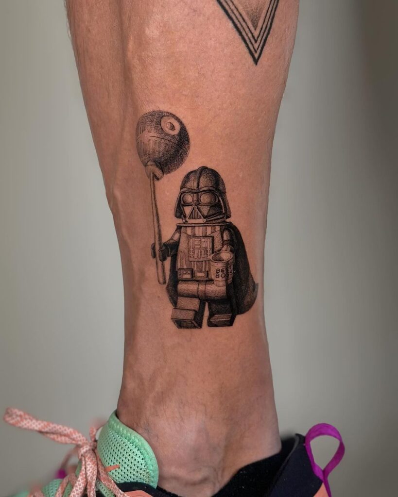20 imperdibili idee di tatuaggio Lego per i fan sfegatati dei Lego