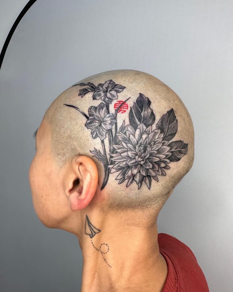 20 idee di tatuaggio sulla testa per i più coraggiosi