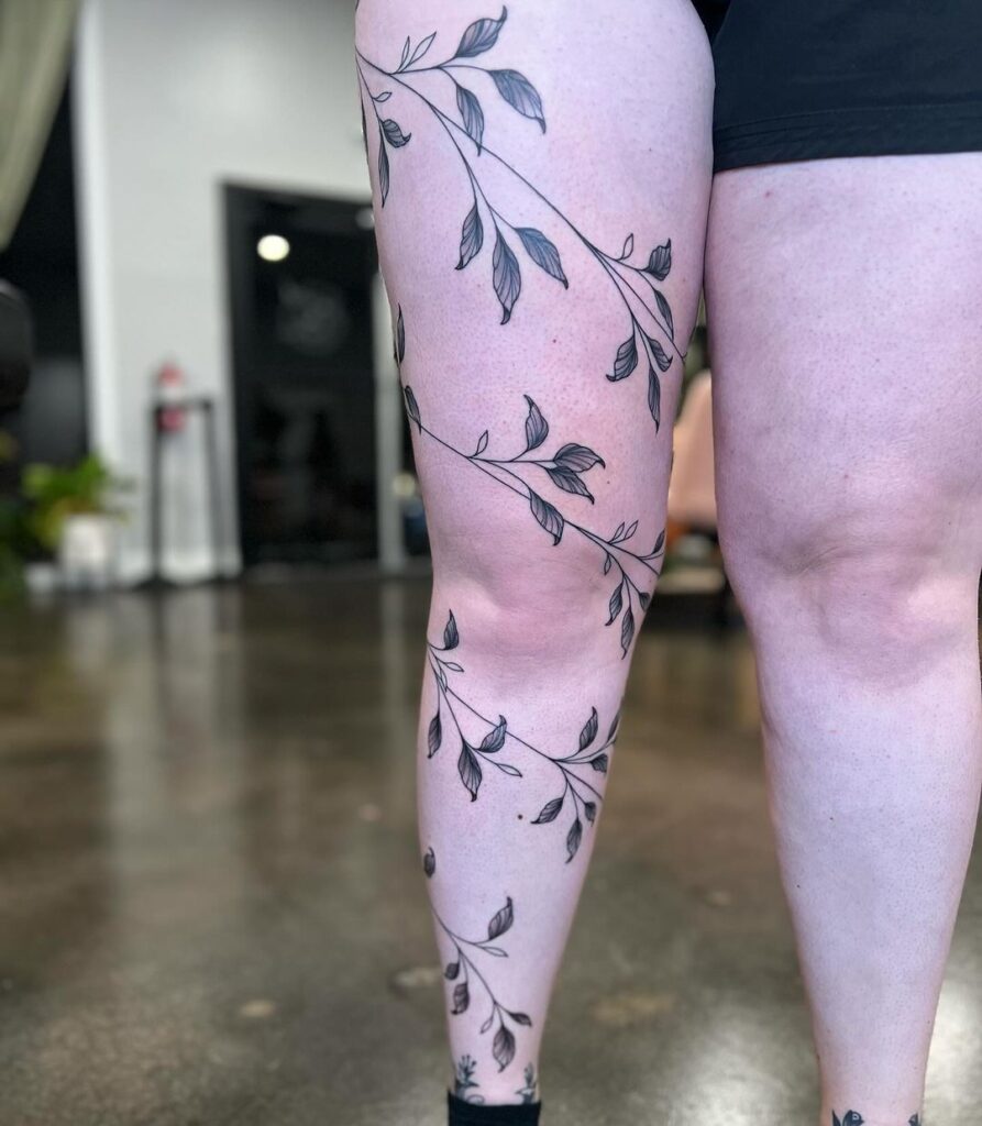 20 idées impressionnantes de tatouage pour les jambes pour les amateurs d'encre sérieux