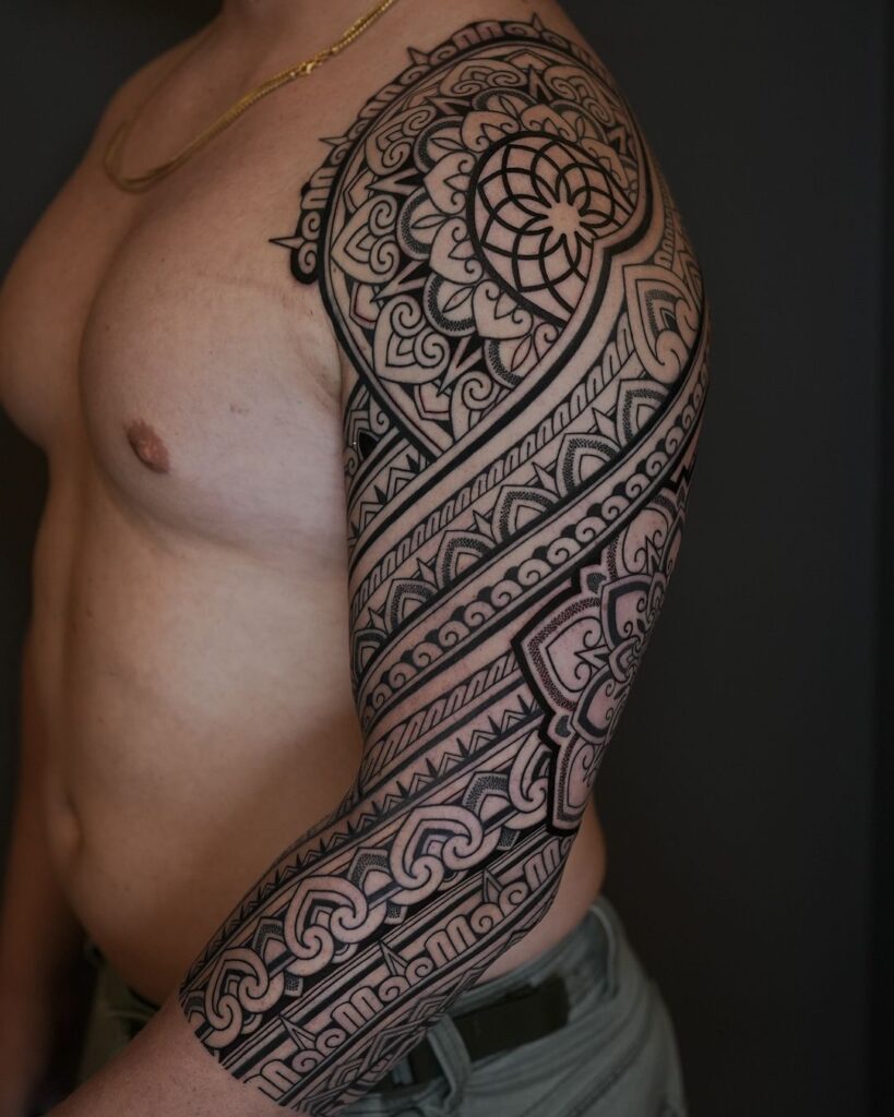 Descobrir Ta Moko com 20 desenhos de tatuagens Maori