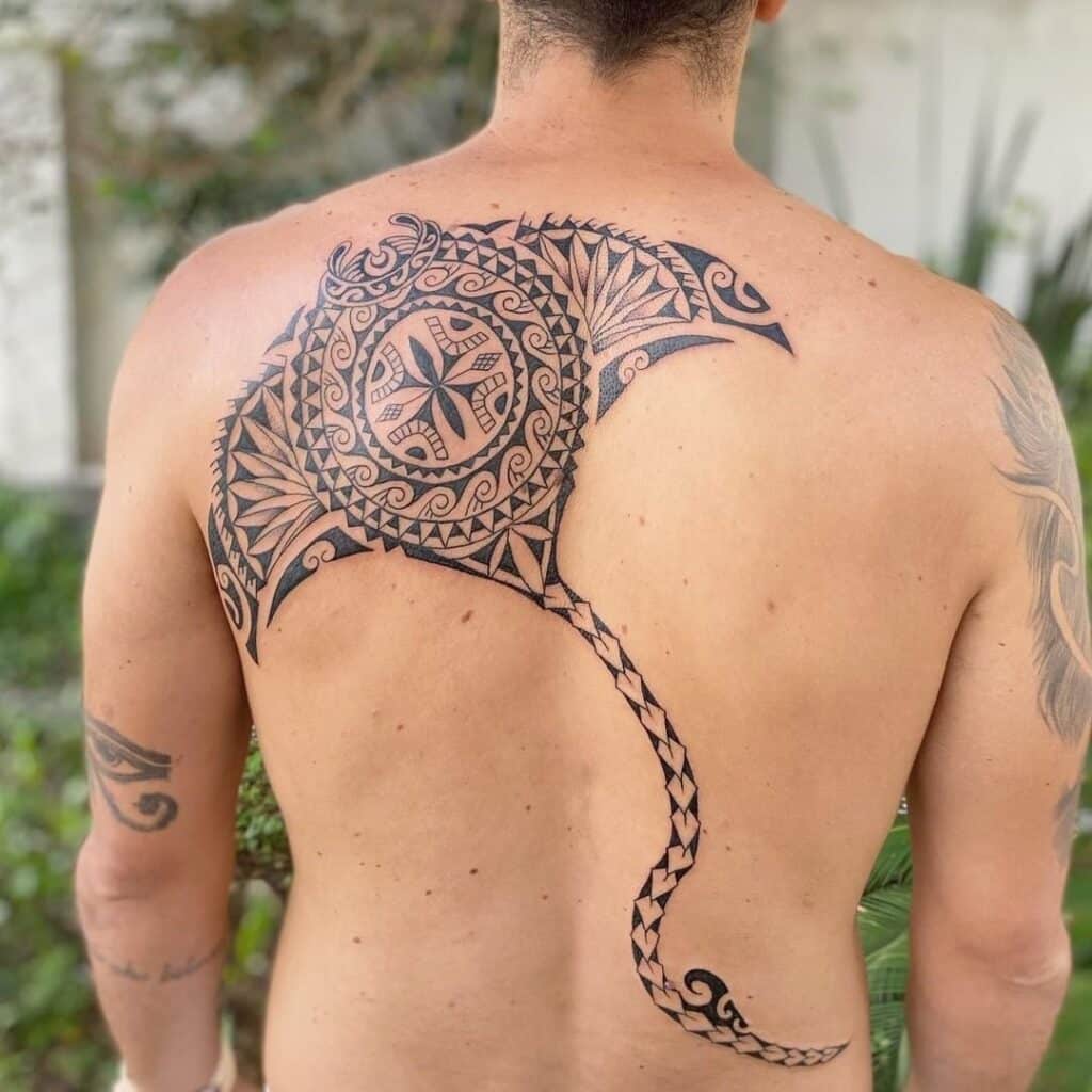 Descobrir Ta Moko com 20 desenhos de tatuagens Maori