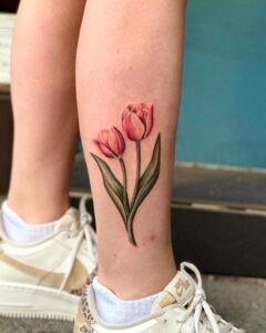 23 Incredible Tulip Tattoos To Impress Your Buds With