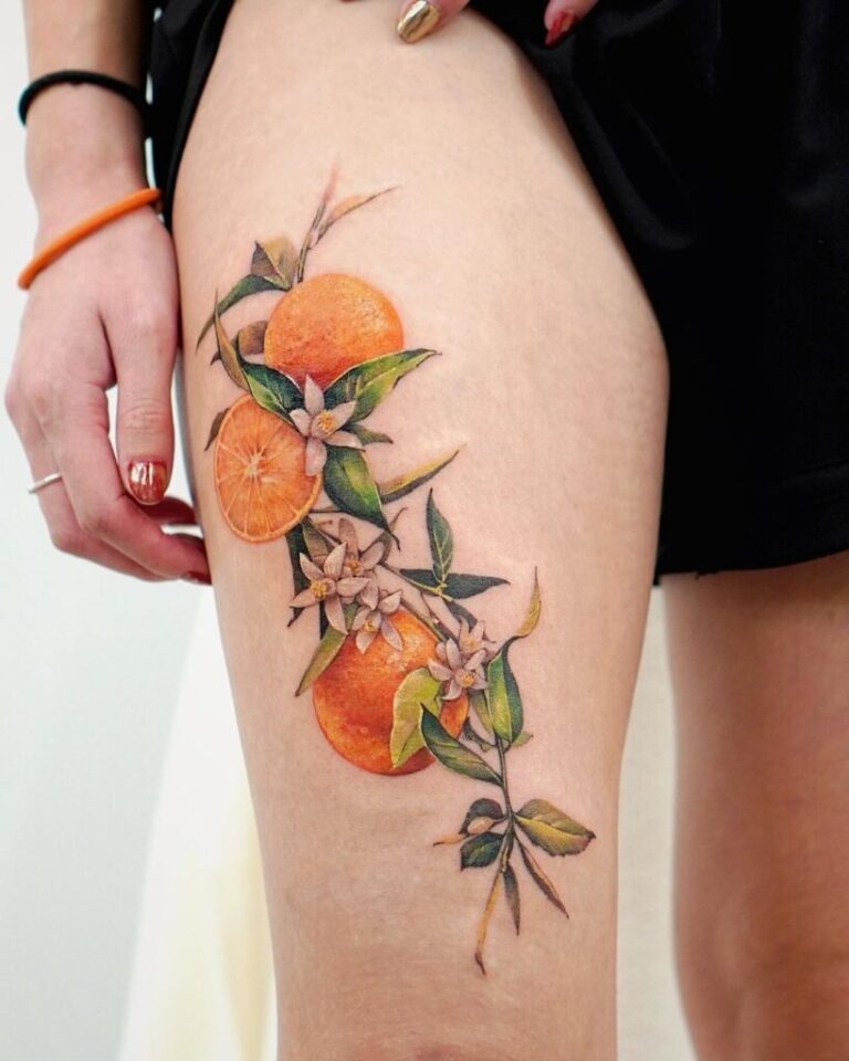 25 impresionantes tatuajes de frutas para chuparse los dedos