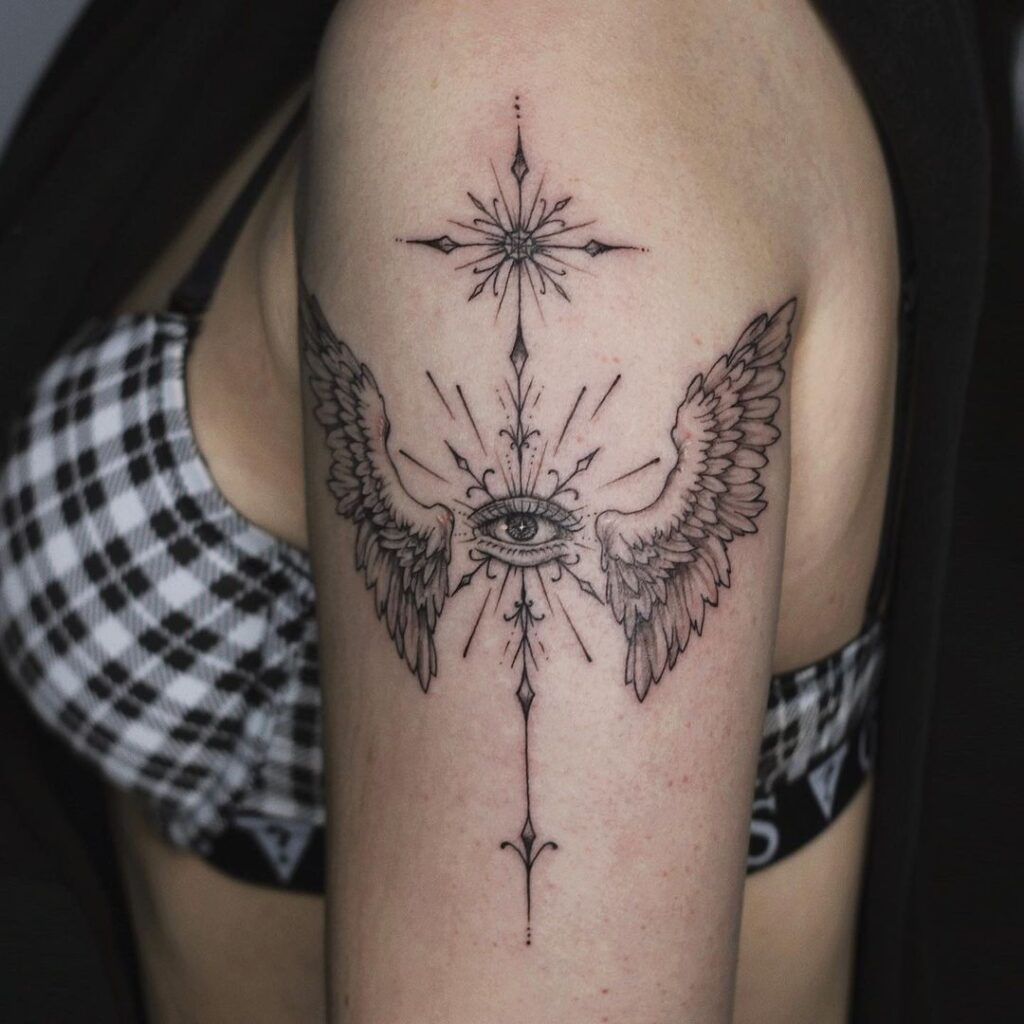 22 tatuagens de cruz poderosas para mulheres em contacto com a fé