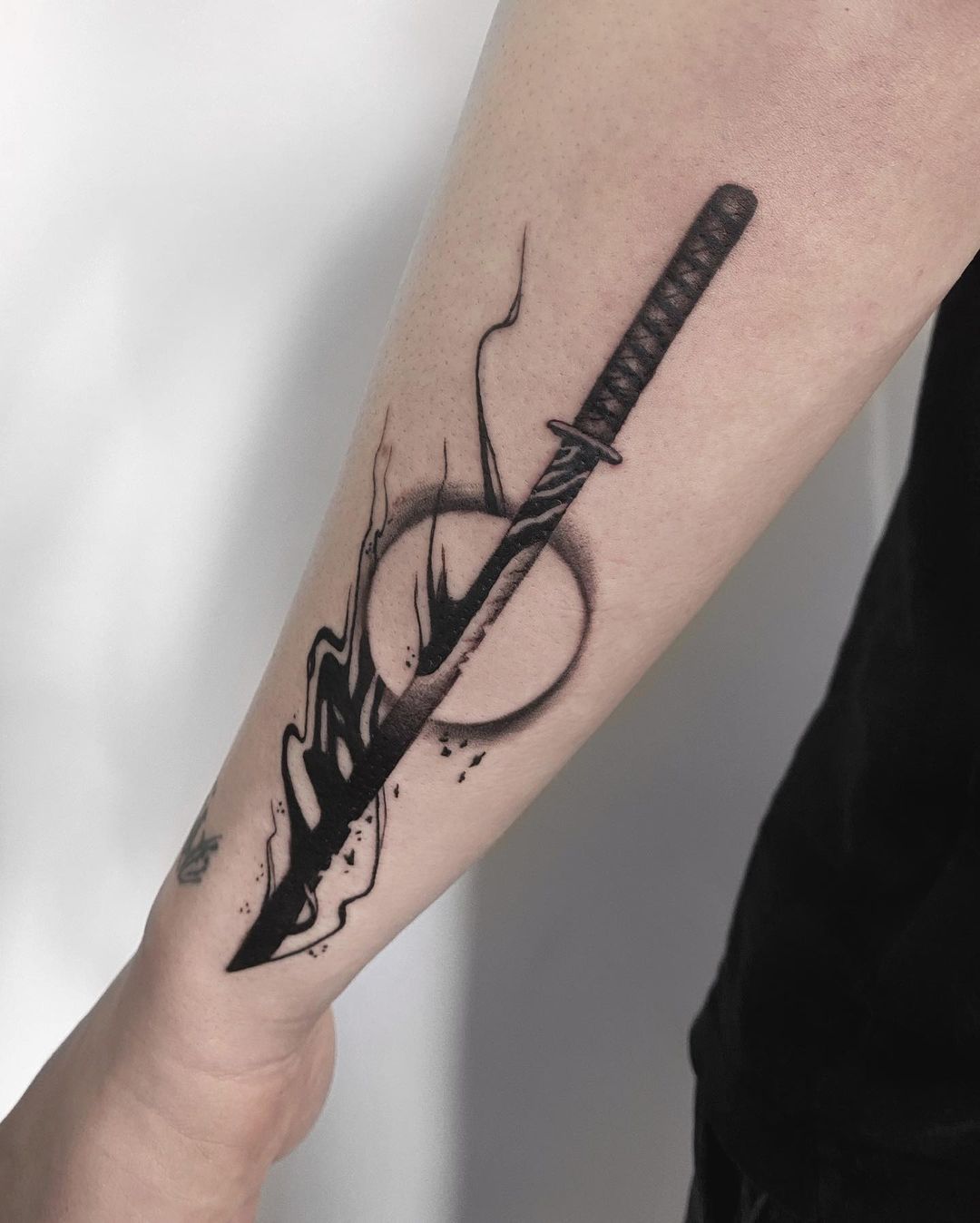 18 Incredible Katana Tattoos to Unleash Your Inner Samurai