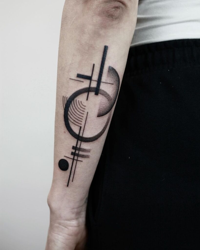 20 Captivating Geometric Tattoos That Are Right On Point