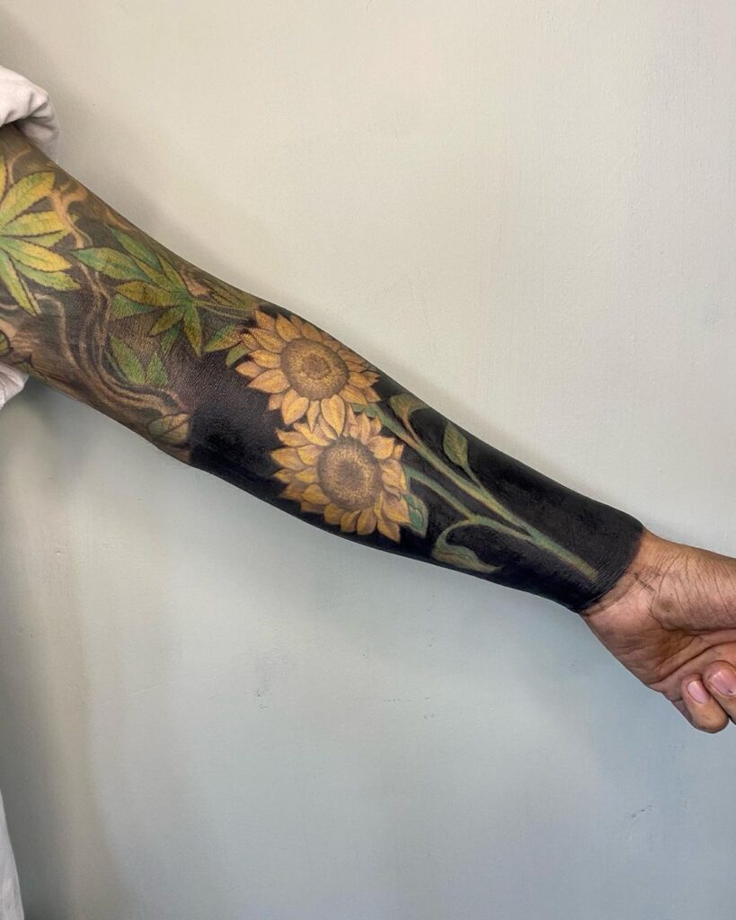 20 Superior Blackout Tattoos Made For The Courageous Ones