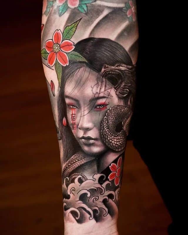 20 Schöne Geisha-Tattoos wecken die Kraft in Ihnen